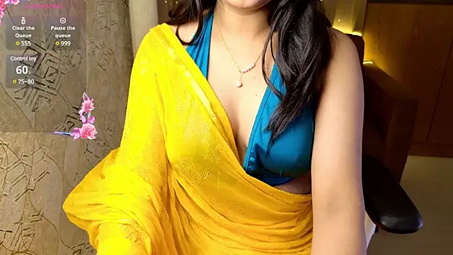 Snapshot of Punjabi_Queen1 chatting on December 7, 8:27 pm Punjabi Queen1 online show from December 7, 8:27 pm