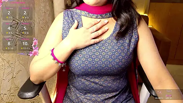 Snapshot of Punjabi_Queen1 chatting on December 8, 8:30 am Punjabi Queen1 online show from December 8, 8:30 am