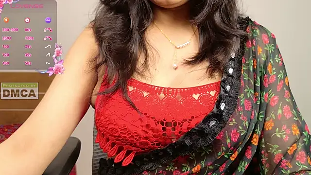 Snapshot of Punjabi_Queen1 chatting on October 6, 3:53 pm Punjabi Queen1 online show from October 6, 3:53 pm