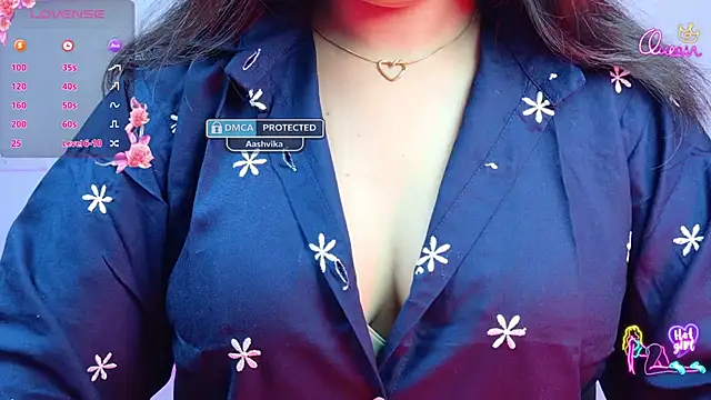 Snapshot of Punjabi_Queen1 chatting on April 16, 2:51 pm Punjabi Queen1 online show from April 16, 2:51 pm