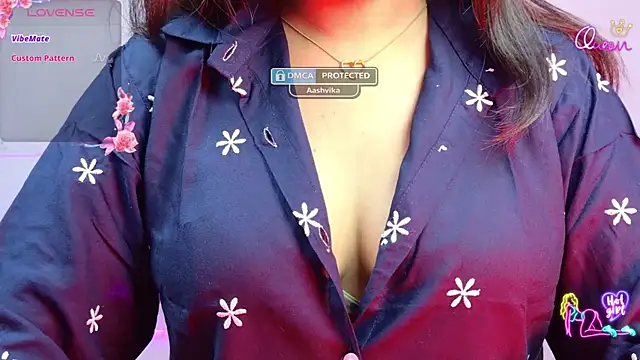 Snapshot of Punjabi_Queen1 chatting on April 18, 4:11 pm Punjabi Queen1 online show from April 18, 4:11 pm