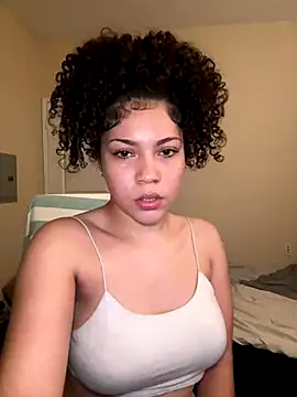 ladylavish online show from December 5, 8:00 am