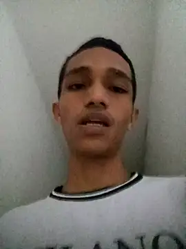 Snapshot of Key_198 chatting on February 24, 3:55 am Key 198 online show from February 24, 3:55 am