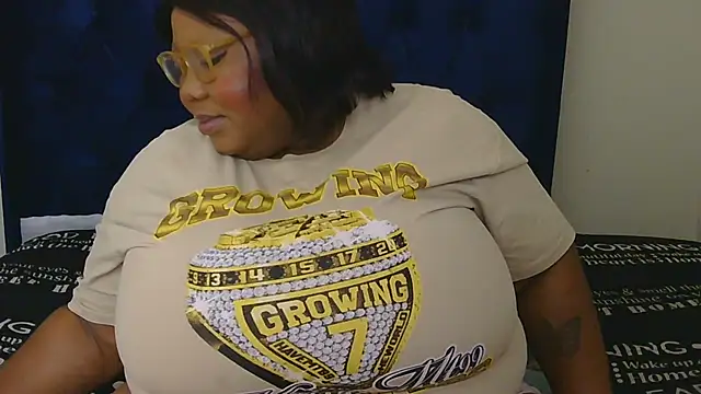 DAIRYBELLELIZxx online show from March 13, 1:34 am