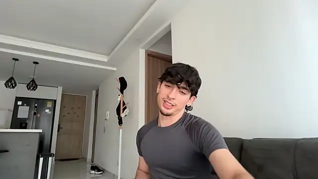 zenn rush1 online show from November 20, 2:17 pm