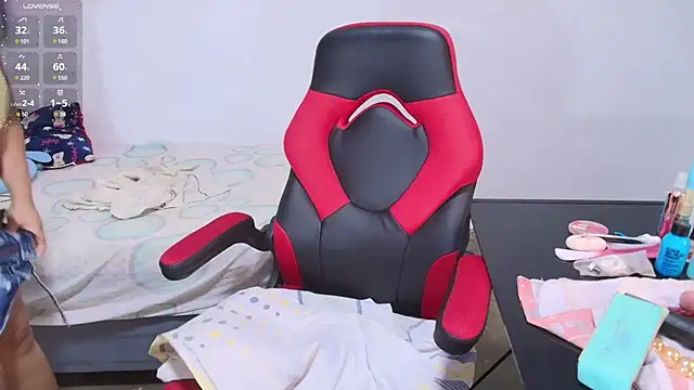 italy   boobs online show from March 3, 12:48 pm