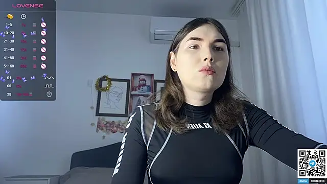 Maria Bowie online show from January 15, 7:26 am