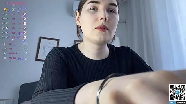 Maria Bowie online show from February 20, 7:55 am