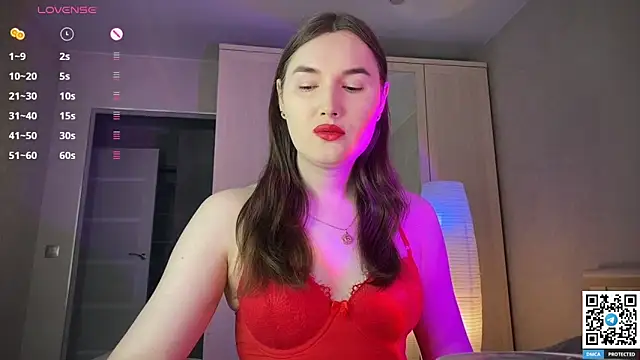 Snapshot of Maria_Bowie chatting on May 9, 6:07 am Maria Bowie online show from May 9, 6:07 am