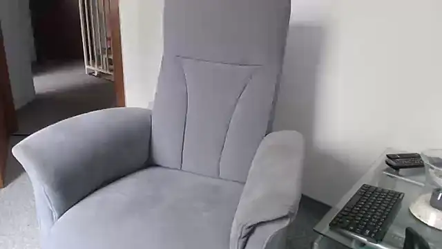 ak616263 online show from November 4, 12:48 pm