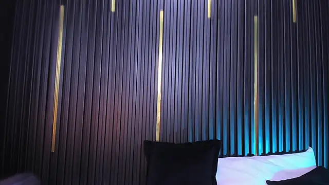 AndyBlake  online show from February 9, 8:44 am