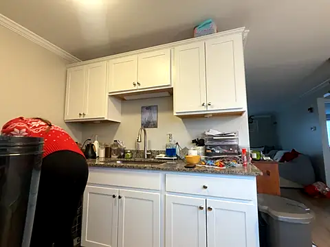 MissSwitch online show from December 2, 2:23 pm