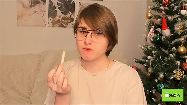 Funny bunnyy online show from December 26, 8:00 pm