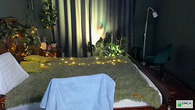 Funny bunnyy online show from January 13, 5:33 pm