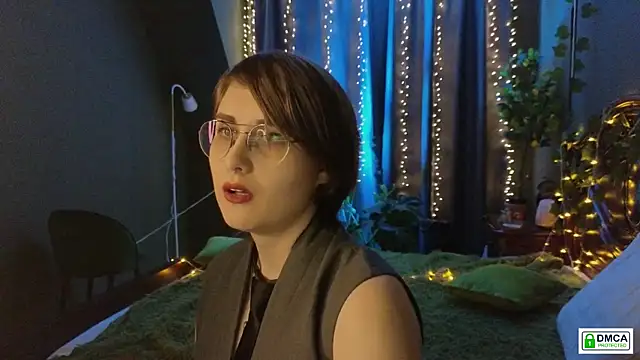 Funny bunnyy online show from January 20, 8:18 pm