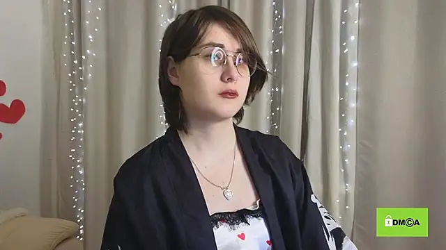 Funny bunnyy online show from February 12, 9:33 pm