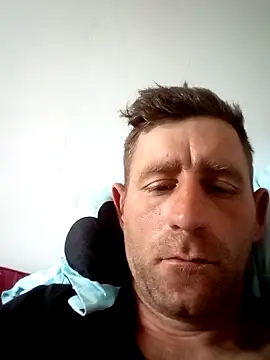 benalexa1992 online show from April 25, 1:03 pm