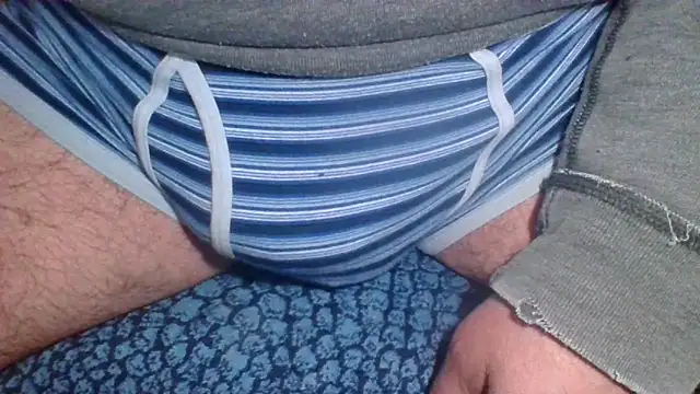 Snapshot of 6969_Alex_69 chatting on March 10, 10:13 pm 6969 Alex 69 online show from March 10, 10:13 pm