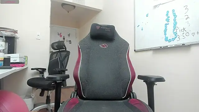 bear russian hunk online show from October 10, 12:59 pm