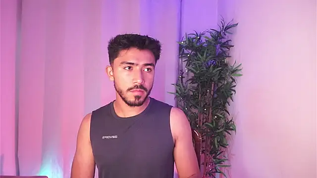 dam0n fr0st online show from May 4, 8:49 pm