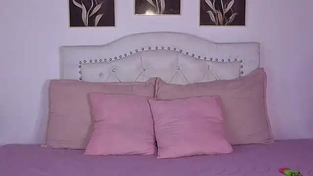 Snapshot of AnneGagner chatting on September 26, 10:58 pm AnneGagner online show from September 26, 10:58 pm