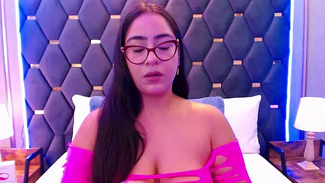 DevonPiers online show from December 2, 12:07 pm