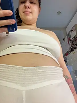 SuzieMurray online show from November 30, 7:12 am