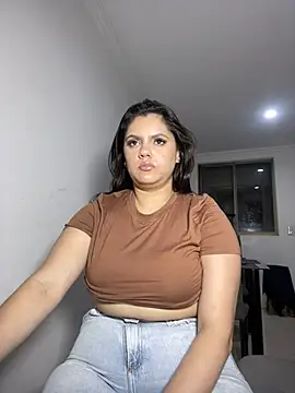 Snapshot of kimberlyhills1 chatting on March 15, 3:18 am kimberlyhills1 online show from March 15, 3:18 am