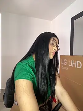 Snapshot of kimberlyhills1 chatting on November 22, 8:19 pm kimberlyhills1 online show from November 22, 8:19 pm