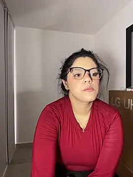 Snapshot of kimberlyhills1 chatting on November 27, 6:21 pm kimberlyhills1 online show from November 27, 6:21 pm