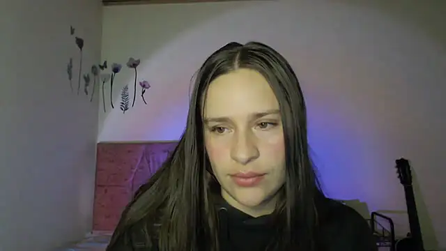 Snapshot of Serenity chatting on November 6, 11:48 pm Serenity online show from November 6, 11:48 pm