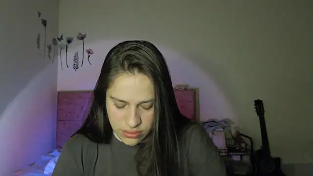 Snapshot of Serenity chatting on November 9, 1:37 am Serenity online show from November 9, 1:37 am