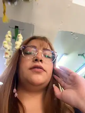 Snapshot of Tatiana_O chatting on June 24, 4:17 pm Tatiana O online show from June 24, 4:17 pm