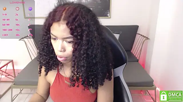 Snapshot of Shenna_brunette_ chatting on December 29, 4:08 pm Shenna brunette online show from December 29, 4:08 pm