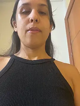 Snapshot of myangel_ chatting on March 5, 5:42 pm myangel online show from March 5, 5:42 pm