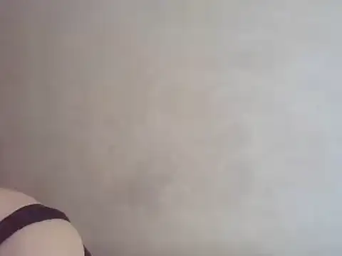 CaitlinaJayne23 online show from March 11, 2:40 pm