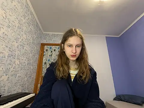 Snapshot of Eva_Angel3 chatting on May 3, 5:19 pm Eva Angel3 online show from May 3, 5:19 pm
