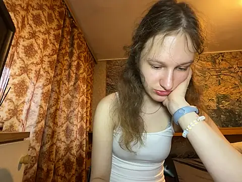 Snapshot of Eva_Angel3 chatting on May 6, 5:07 pm Eva Angel3 online show from May 6, 5:07 pm