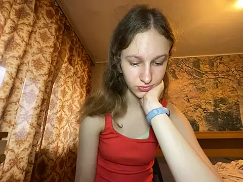 Snapshot of Eva_Angel3 chatting on June 24, 5:01 pm Eva Angel3 online show from June 24, 5:01 pm