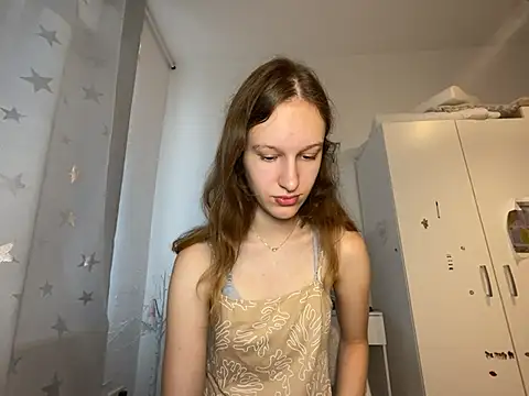 Snapshot of Eva_Angel3 chatting on July 8, 6:34 pm Eva Angel3 online show from July 8, 6:34 pm