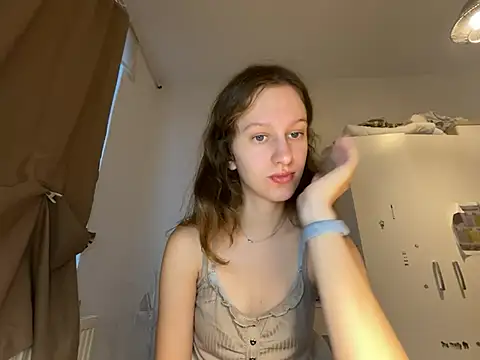 Snapshot of Eva_Angel3 chatting on July 22, 6:32 pm Eva Angel3 online show from July 22, 6:32 pm