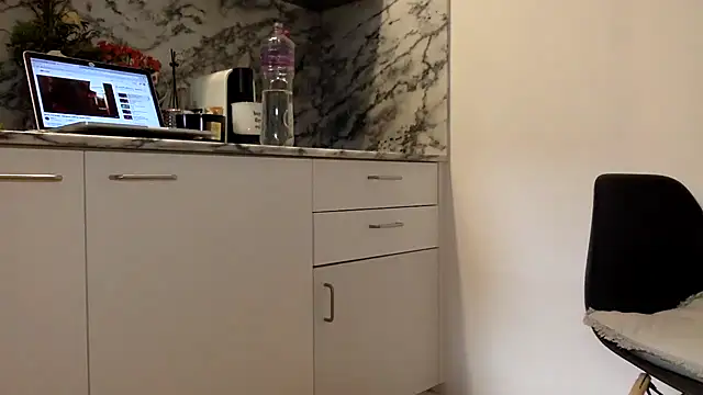 brazilianbbinuk online show from March 18, 7:52 am