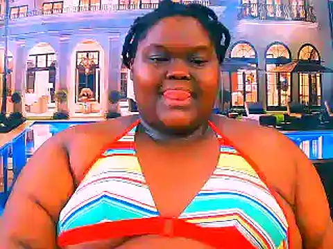 Snapshot of EbonyHotBuns chatting on May 6, 6:30 am EbonyHotBuns online show from May 6, 6:30 am