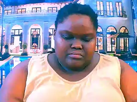 Snapshot of EbonyHotBuns chatting on May 9, 7:19 pm EbonyHotBuns online show from May 9, 7:19 pm