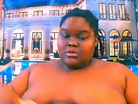 Snapshot of EbonyHotBuns chatting on May 13, 6:44 am EbonyHotBuns online show from May 13, 6:44 am