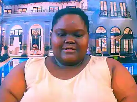 Snapshot of EbonyHotBuns chatting on May 18, 5:13 am EbonyHotBuns online show from May 18, 5:13 am