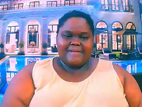 Snapshot of EbonyHotBuns chatting on May 26, 8:32 am EbonyHotBuns online show from May 26, 8:32 am