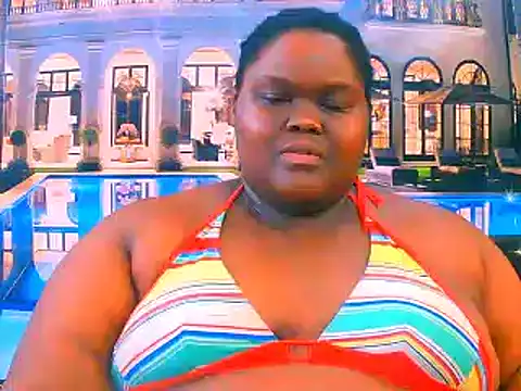 Snapshot of EbonyHotBuns chatting on June 5, 6:57 pm EbonyHotBuns online show from June 5, 6:57 pm