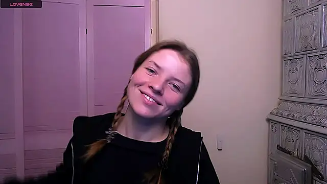 MissOliviaa  online show from December 21, 12:16 pm
