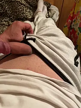 lora19922 online show from April 19, 5:23 pm